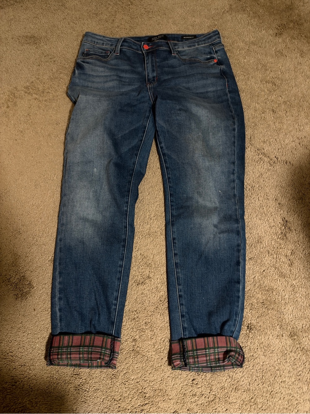 Judy Blue plaid cuffed boyfriend jeans size 13/31